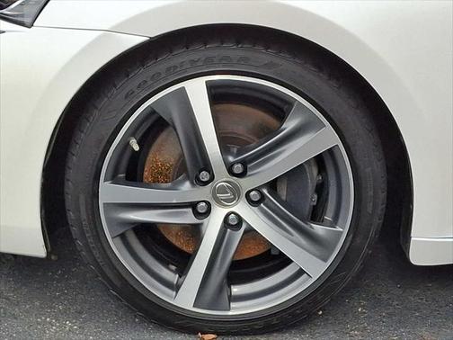 2018 Lexus IS 300 Base