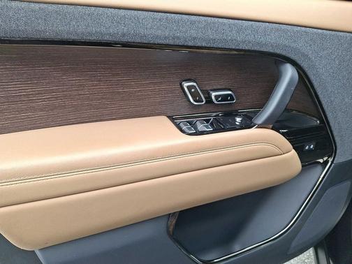 2023 Land Rover Range Rover Sport SE