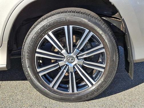 2020 Lexus LX 570 Base