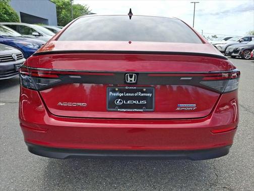 2024 Honda Accord Hybrid Base