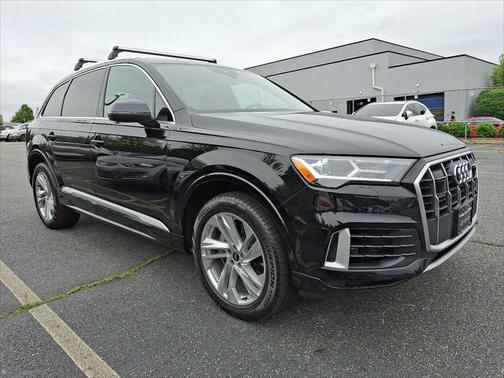 2021 Audi Q7 55 Premium Plus