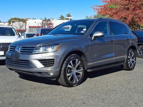 2017 Volkswagen Touareg V6 Wolfsburg Edition