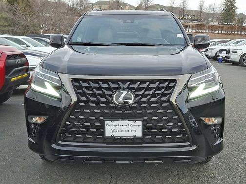 2023 Lexus GX 460 Base