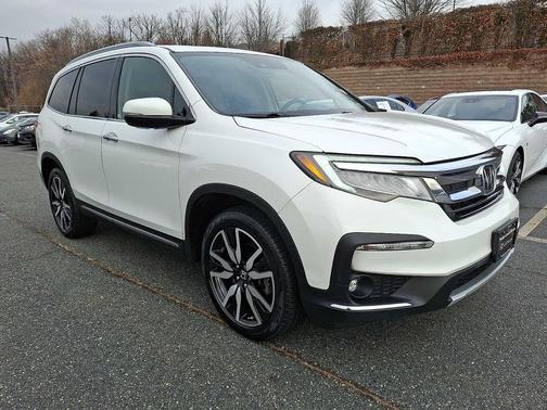 2021 Honda Pilot Touring 8-Passenger