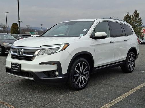 2021 Honda Pilot Touring 8-Passenger