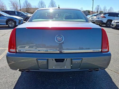 2007 Cadillac DTS Luxury