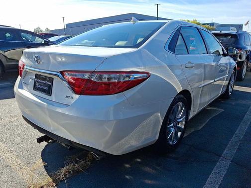 2017 Toyota Camry XLE