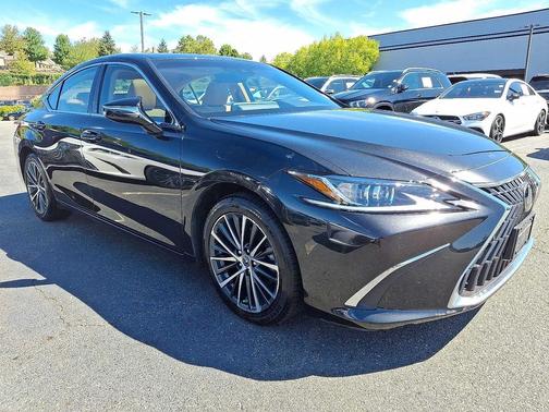 2022 Lexus ES 350 Base