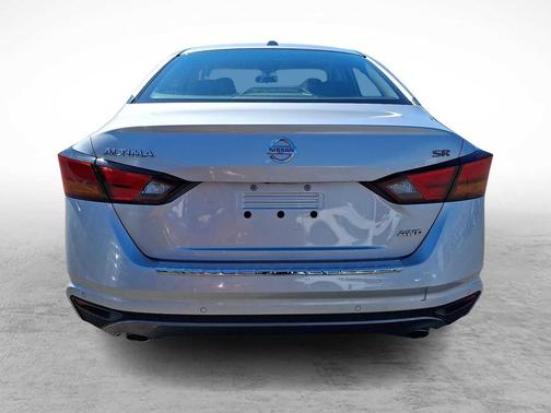 Brilliant Silver Metallic 2020 Nissan Altima SR Intelligent AWD