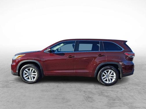 Ooh La La Rouge Mica 2016 Toyota Highlander LE
