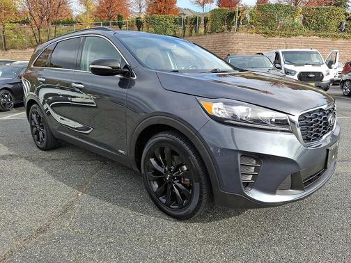 2019 Kia Sorento S