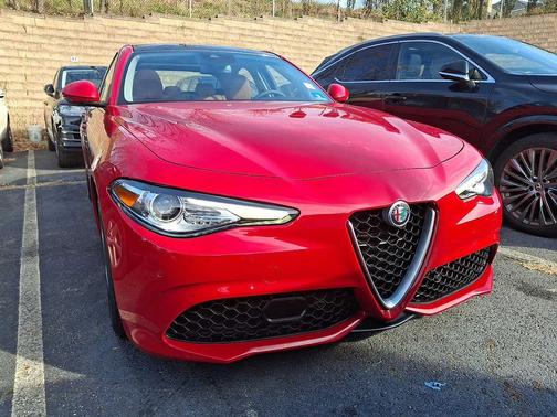 2018 Alfa Romeo Giulia Base