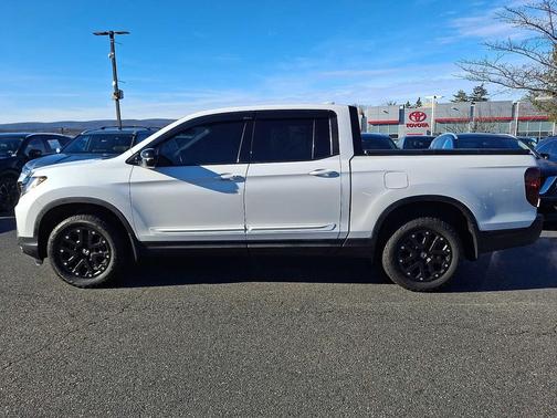 2021 Honda Ridgeline Black