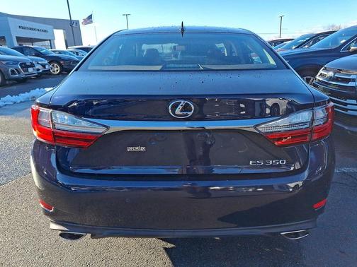 2018 Lexus ES 350 Base