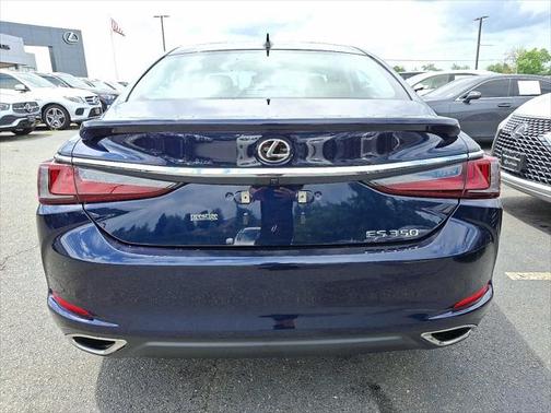 2021 Lexus ES 350 Base