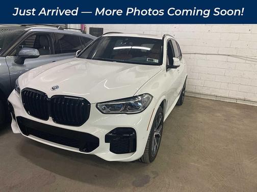 2023 BMW X5 M50i