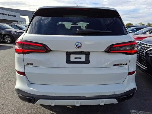 2023 BMW X5 M50i