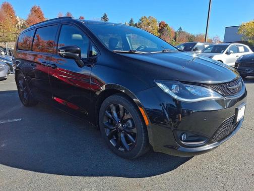 2020 Chrysler Pacifica Limited