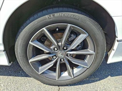 2022 Honda Accord EX-L 1.5T