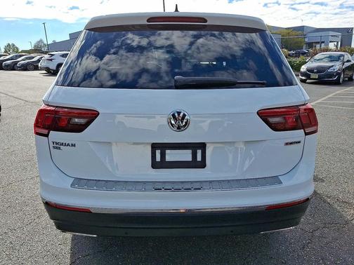 2021 Volkswagen Tiguan 2.0T SEL