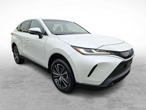 Wind Chill Pearl 2024 Toyota Venza LE