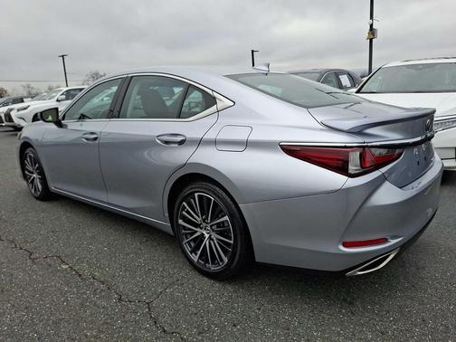 2023 Lexus ES 350 FWD