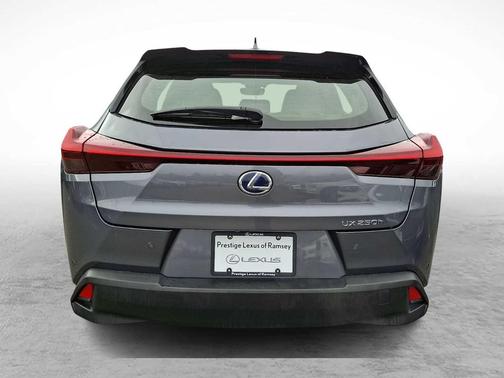 2021 Lexus UX 250h Base