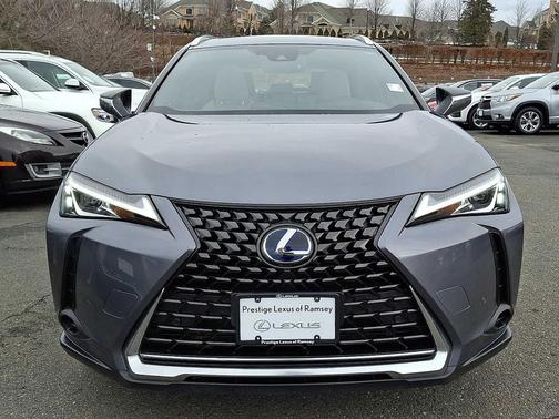2021 Lexus UX 250h Base