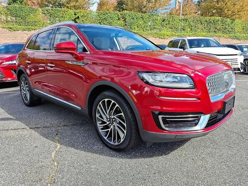 2020 Lincoln Nautilus Reserve