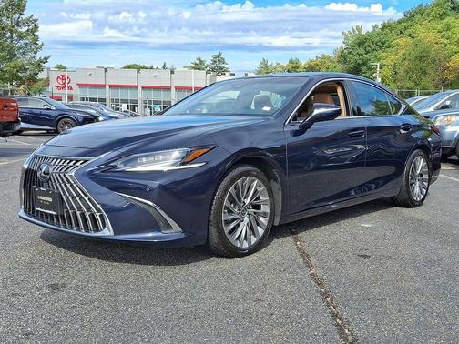 2022 Lexus ES 350 Ultra Luxury