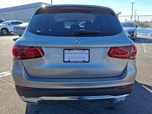 2022 Mercedes-Benz GLC 300 4MATIC