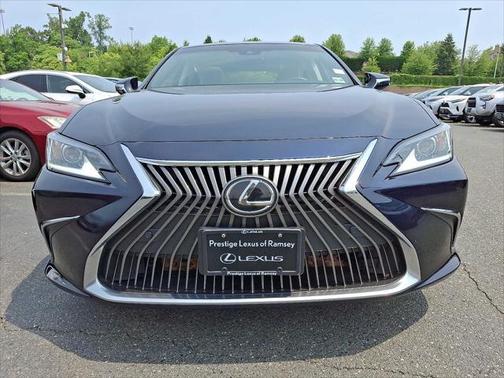 2021 Lexus ES 350 Base