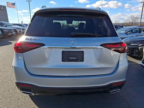 2025 Mercedes-Benz GLE 450e 4MATIC