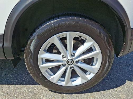 2019 Nissan Rogue Sport S