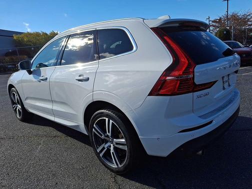 2019 Volvo XC60 T6 Momentum