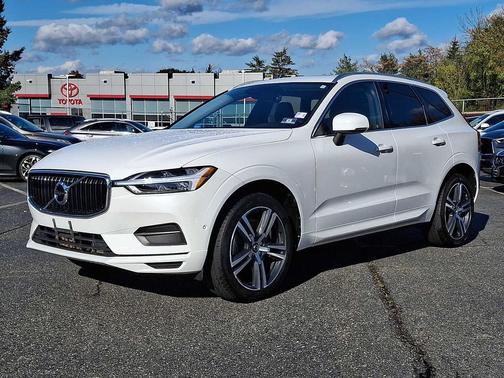 2019 Volvo XC60 T6 Momentum