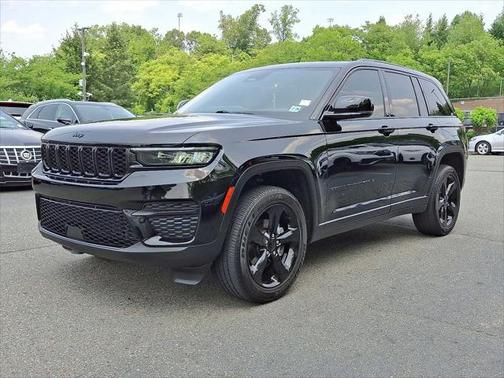 2023 Jeep Grand Cherokee Altitude