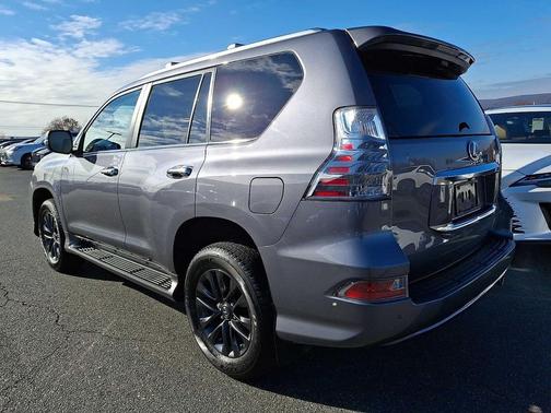 2022 Lexus GX 460 Premium