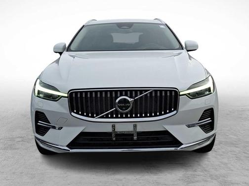 2022 Volvo XC60 B5 Inscription