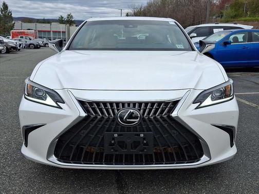 2022 Lexus ES 350 Base