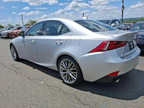 2016 Lexus IS 300 Base
