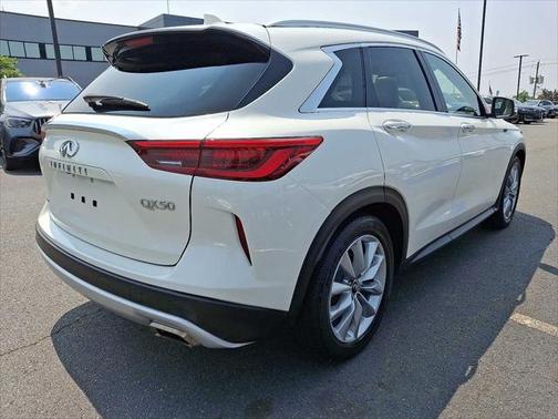 2020 INFINITI QX50 LUXE AWD