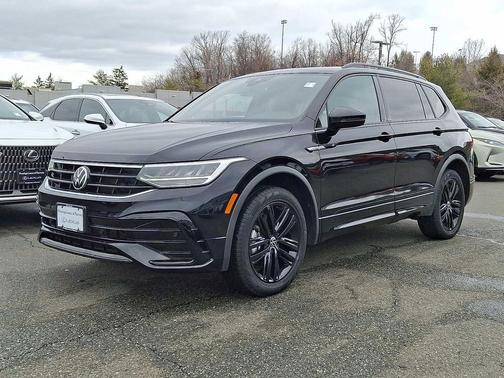 2022 Volkswagen Tiguan 2.0T SE R-Line Black 4MOTION