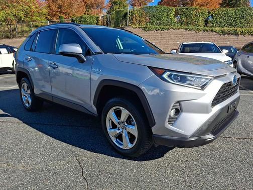 2021 Toyota RAV4 Hybrid XLE Premium