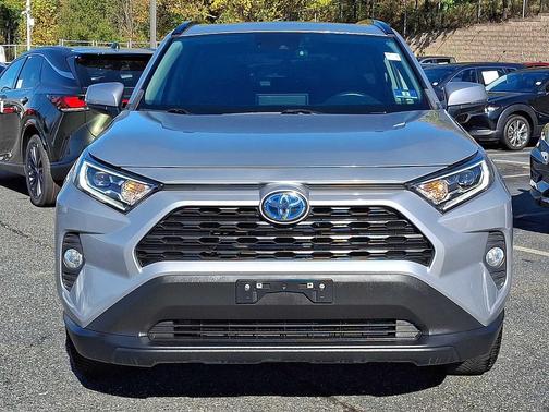 2021 Toyota RAV4 Hybrid XLE Premium