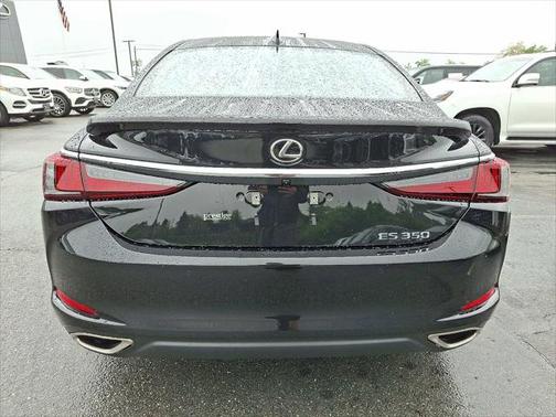 2023 Lexus ES 350 Base