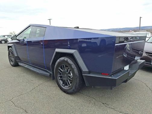 2025 Tesla Cybertruck All-Wheel Drive