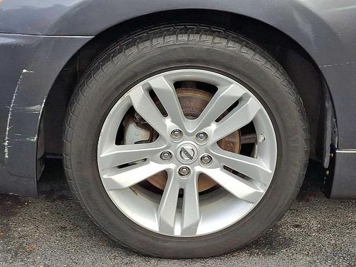 2010 Nissan Altima 3.5 SR