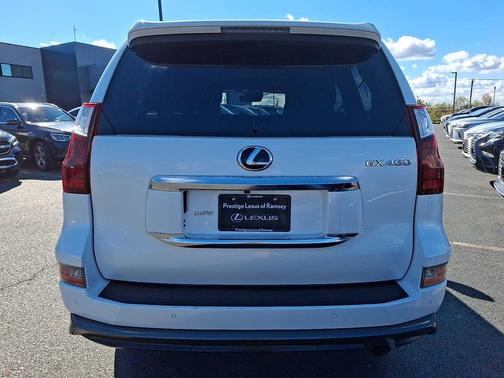 2022 Lexus GX 460 Premium