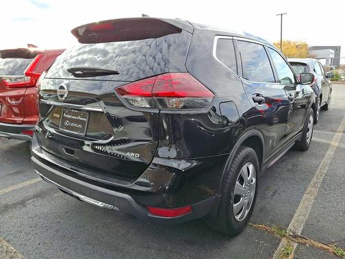 2019 Nissan Rogue S